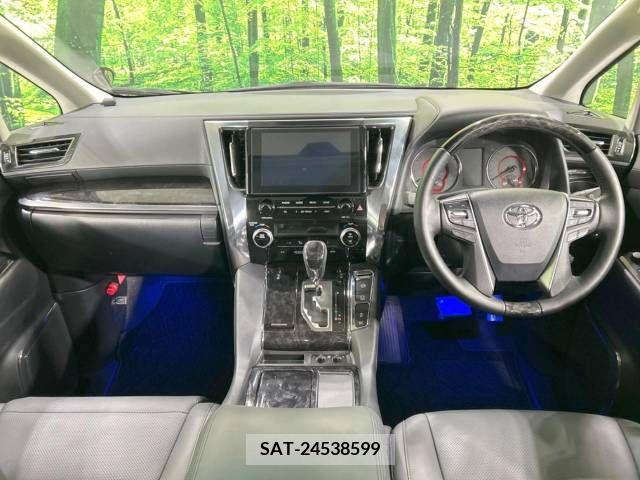 Toyota ALPHARD 2022-06 299556-1