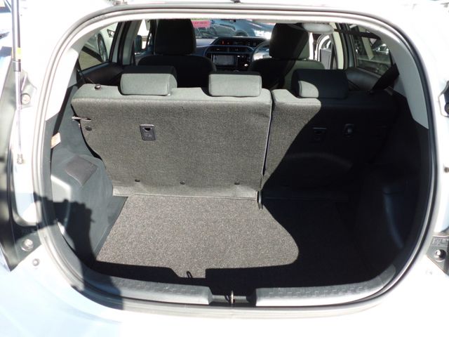 Toyota AQUA 2016-11 23407-10