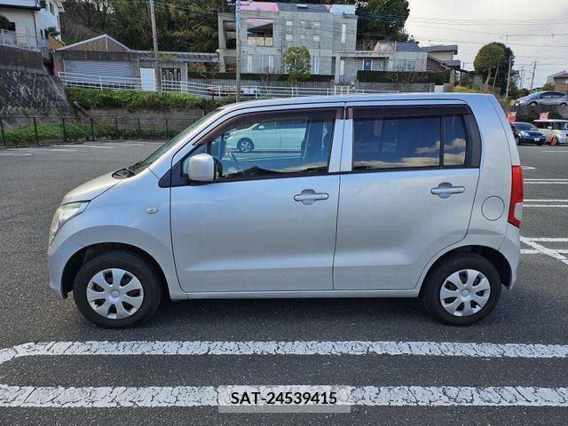 Suzuki WAGON R 2010-08 205435-1