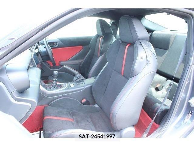 Toyota 86 2022-01 270803-13