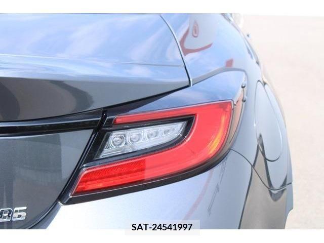 Toyota 86 2022-01 270803-11