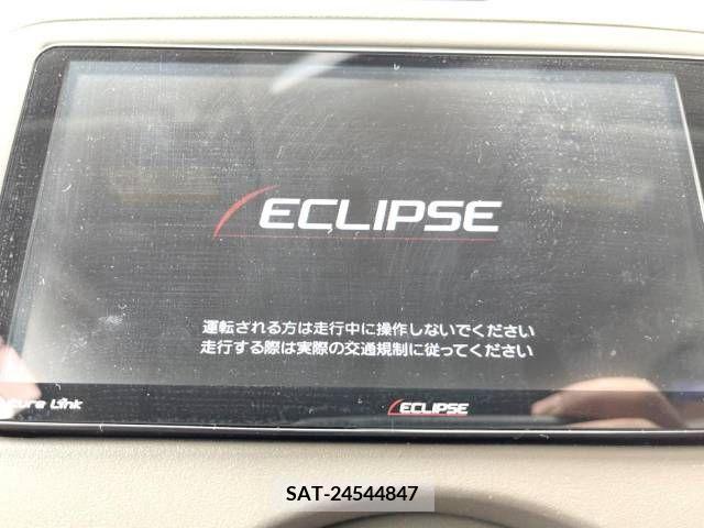 Nissan MARCH 2012-08 308126-2