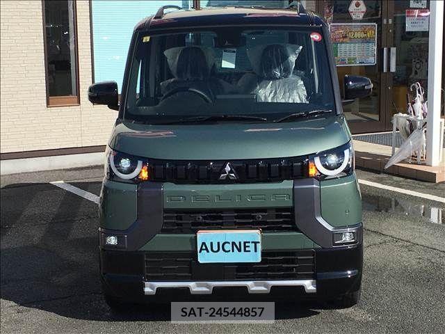 Mitsubishi DELICA MINI 2023-09 229952-3