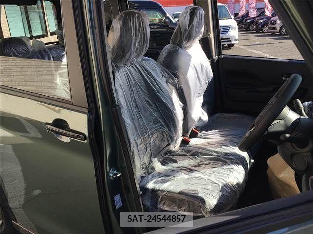 Mitsubishi DELICA MINI 2023-09 229952-9