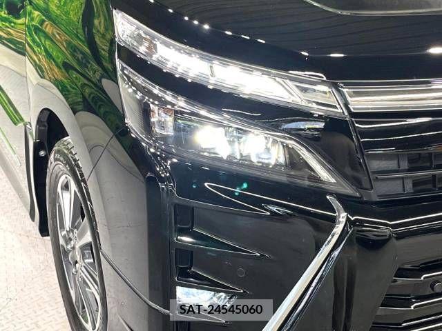 Toyota VOXY 2021-06 288865-13