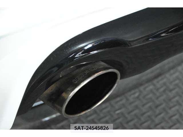 Nissan FUGA 2011-07 353727-9
