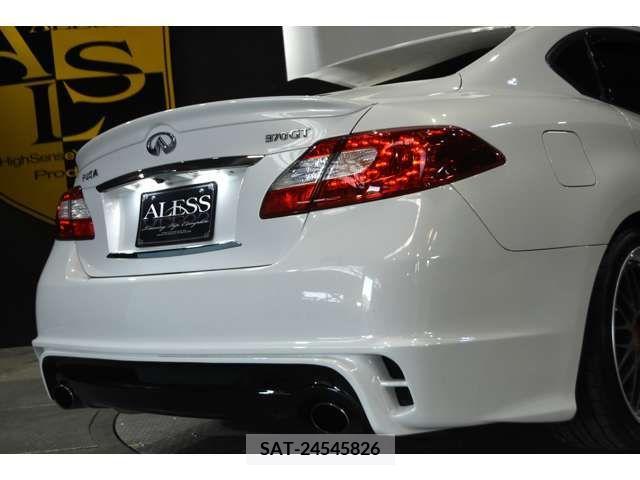 Nissan FUGA 2011-07 353727-8
