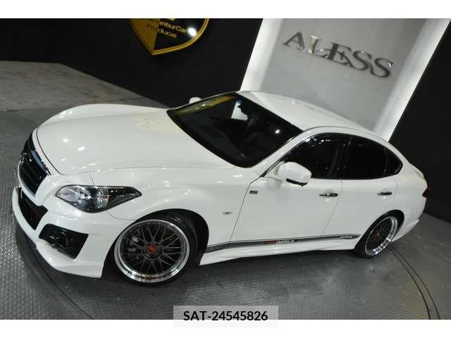 Nissan FUGA 2011-07 353727-5