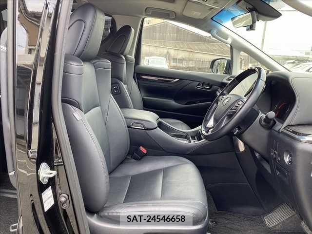 Toyota ALPHARD 2022-05 299638-15