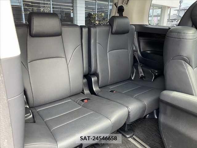Toyota ALPHARD 2022-05 299638-21