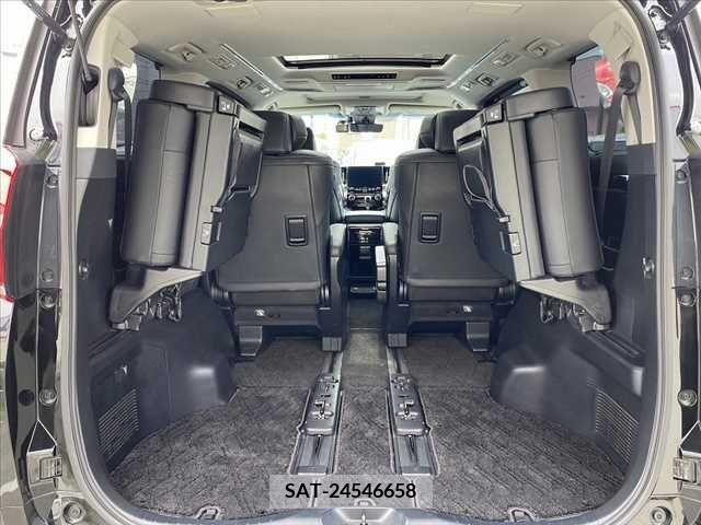Toyota ALPHARD 2022-05 299638-20