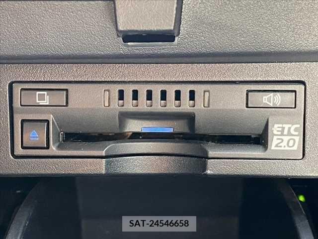Toyota ALPHARD 2022-05 299638-6