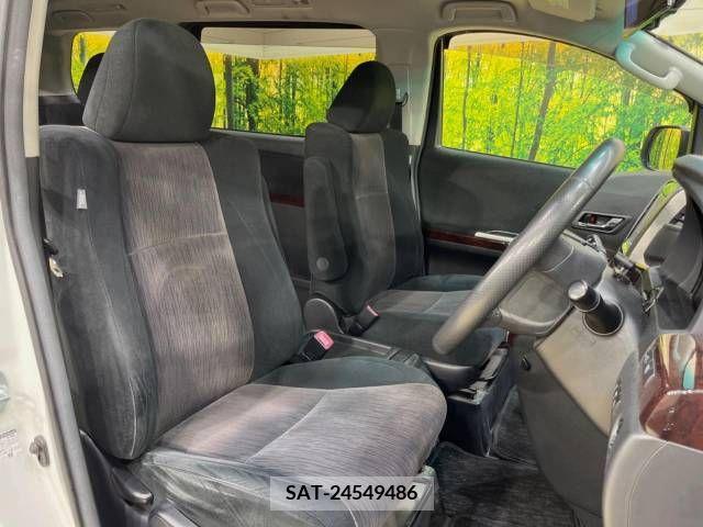 Toyota VELLFIRE 2013-03 369745-8