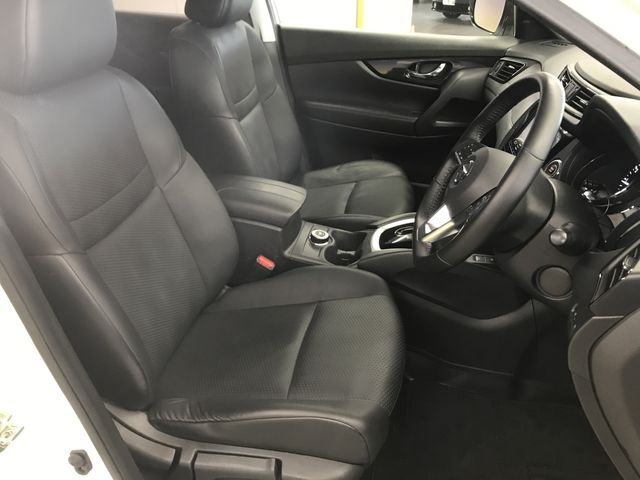 Nissan X-TRAIL 2018-02 22152-5
