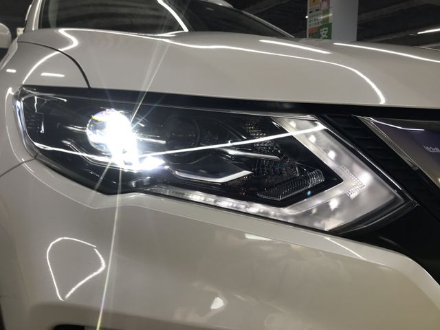 Nissan X-TRAIL 2018-02 22152-19