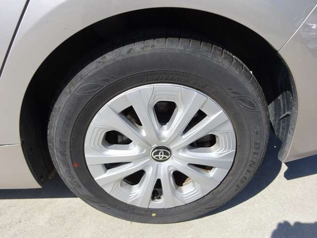 Toyota PRIUS 2021-01 10334-12