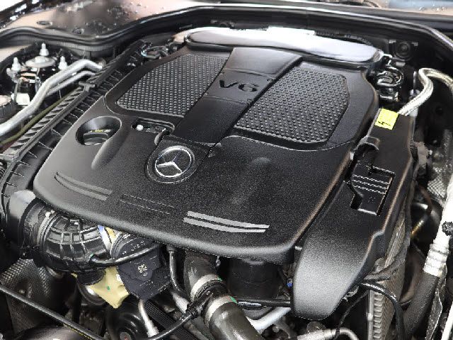 Mercedes Benz SL-CLASS 2014-09 2395-5