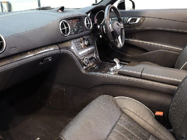 Mercedes Benz SL-CLASS 2014-09 2395-1