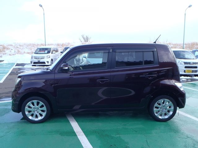Toyota BB 2012-02 514-4