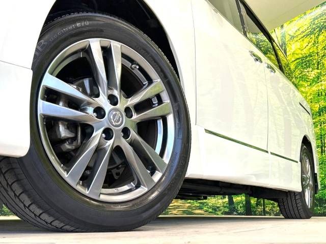 Nissan ELGRAND 2012-09 196656-12