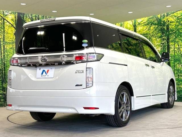 Nissan ELGRAND 2012-09 196656-17