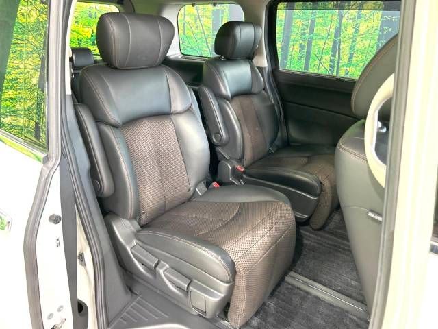 Nissan ELGRAND 2012-09 196656-8