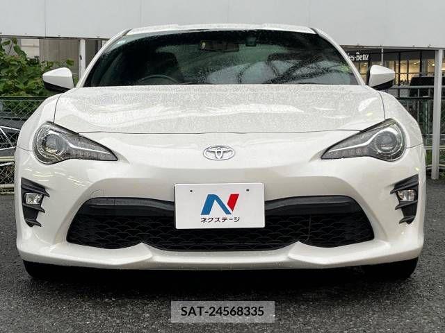 Toyota 86 2016-10 384069-16