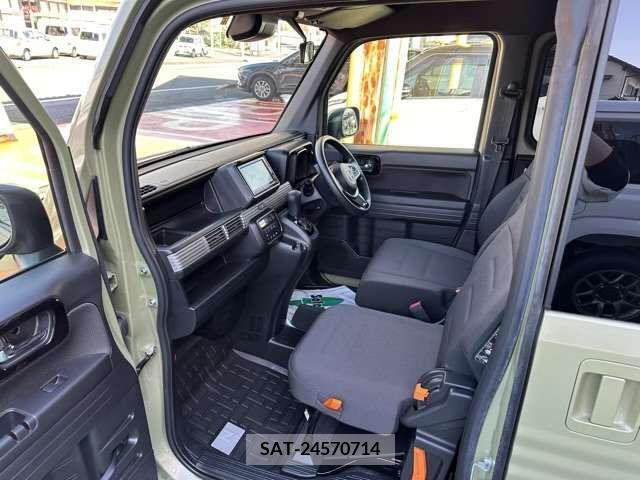 Honda N-VAN 2023-01 307994-4