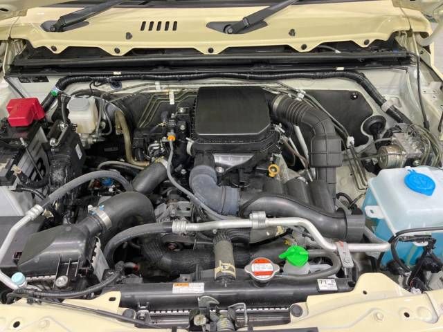 Suzuki JIMNY 2021-08 27526-18