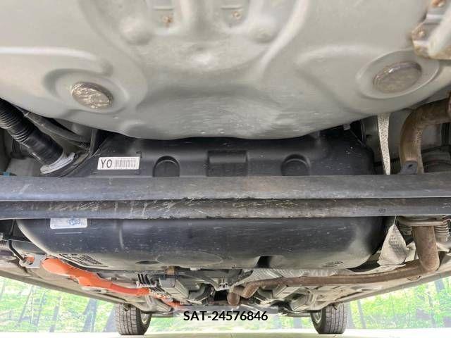 Toyota AQUA 2012-08 251464-19