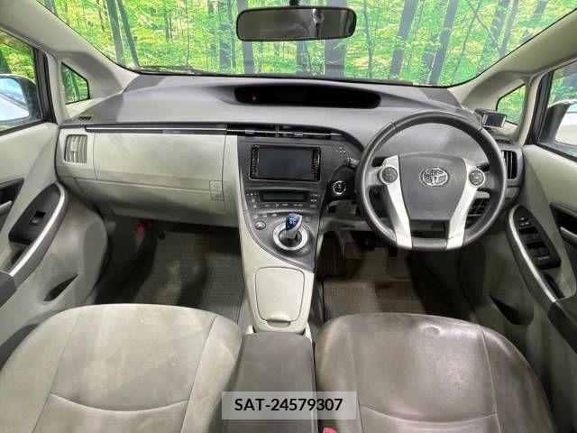 Toyota PRIUS 2009-09 327720-1