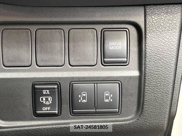 Nissan SERENA 2019-08 367787-7