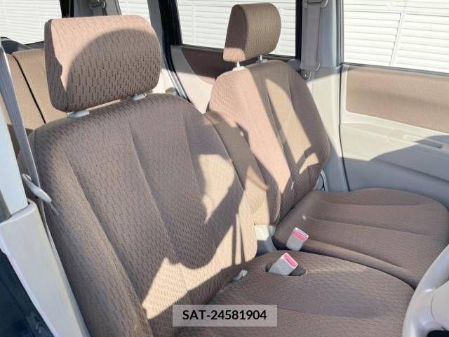 Nissan ROOX 2011-02 388537-6