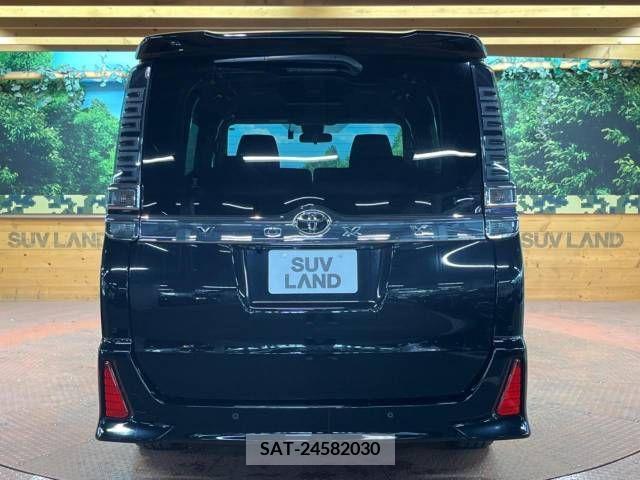 Toyota VOXY 2019-06 332230-15