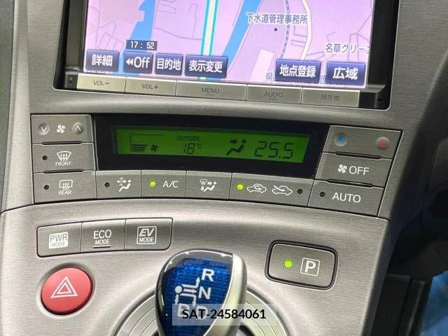 Toyota PRIUS 2015-03 322056-5