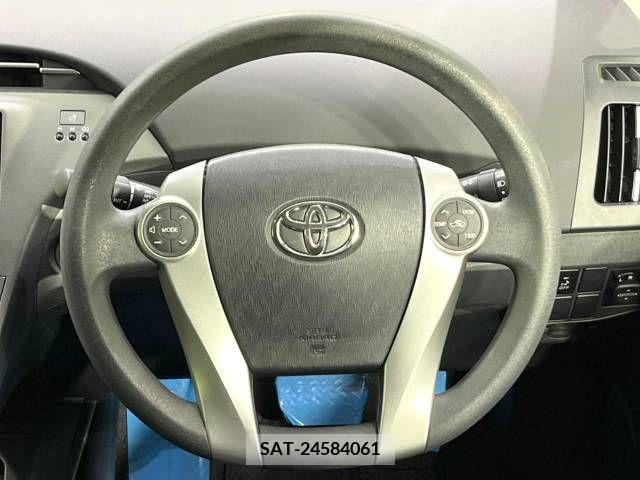 Toyota PRIUS 2015-03 322056-11