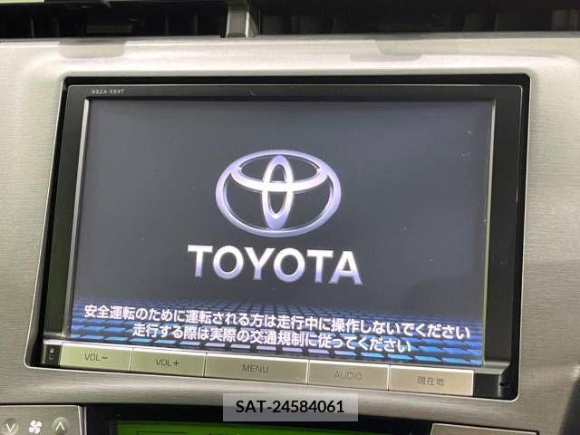 Toyota PRIUS 2015-03 322056-2