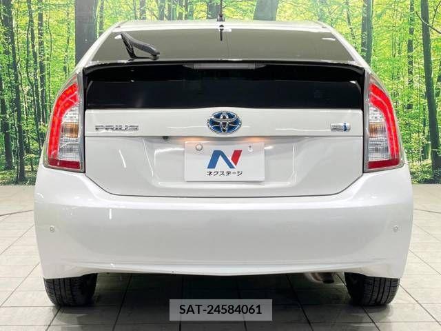 Toyota PRIUS 2015-03 322056-15