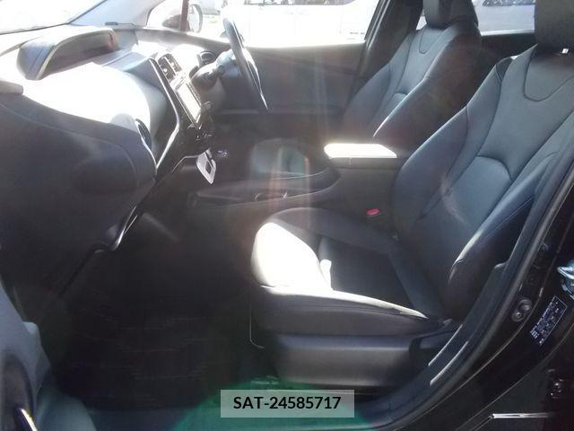 Toyota PRIUS 2017-06 343540-24
