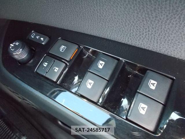 Toyota PRIUS 2017-06 343540-23