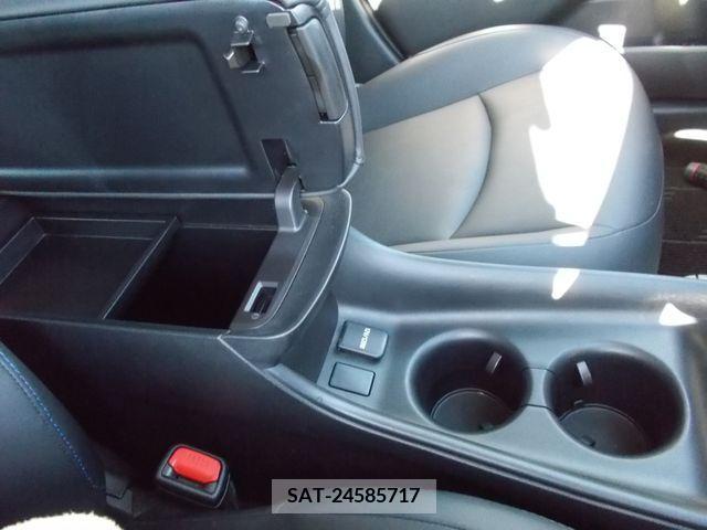 Toyota PRIUS 2017-06 343540-22