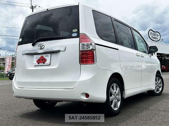 Toyota NOAH 2008-03 321307-2