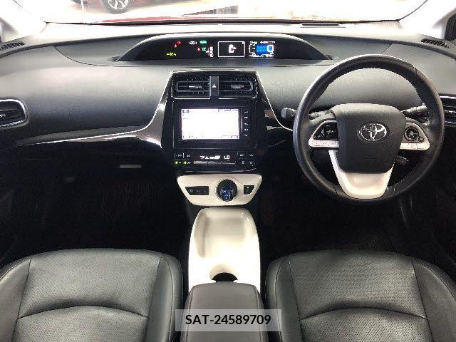 Toyota PRIUS 2016-05 344824-1