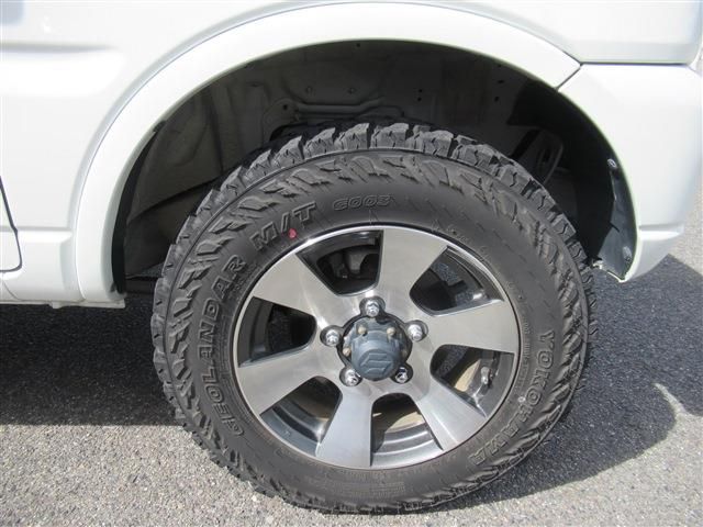 Suzuki JIMNY 2010-04 24811-2