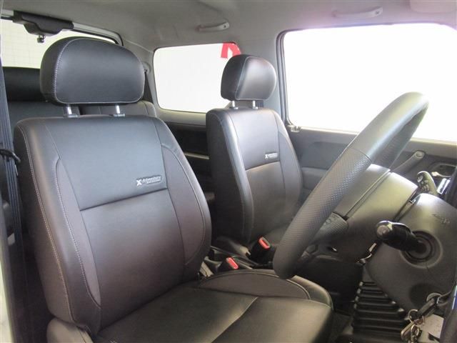 Suzuki JIMNY 2010-04 24811-4
