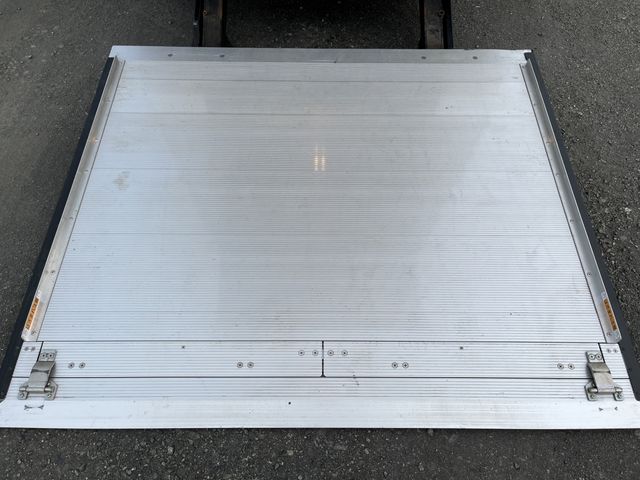 Mitsubishi CANTER 2016-03 186486-13