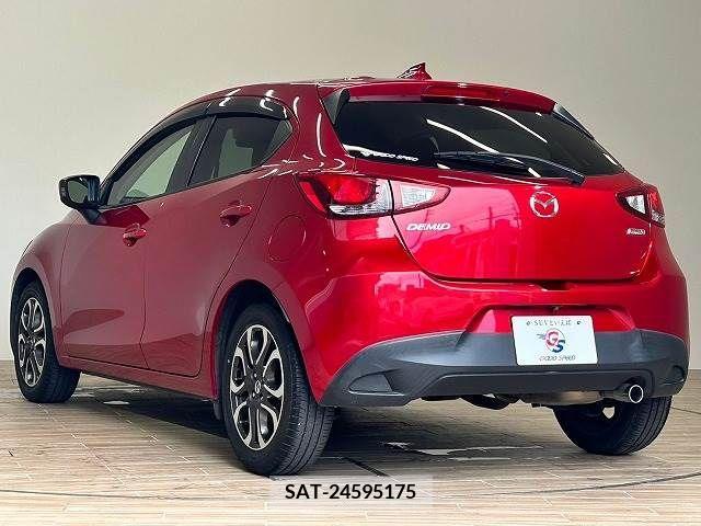 Mazda DEMIO 2015-04 267543-16