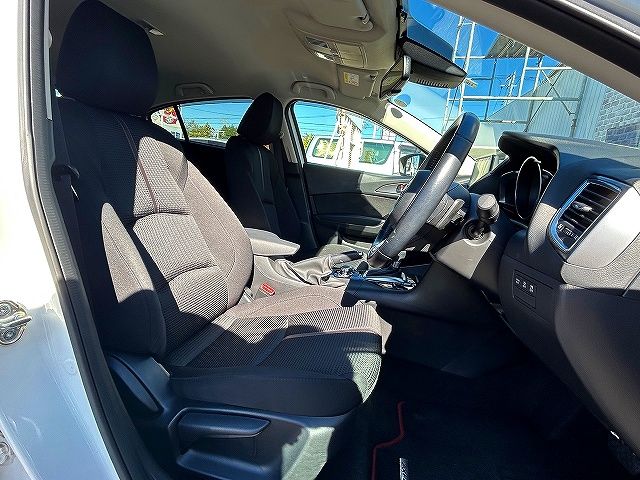Mazda AXELA SPORT 2017-08 20134-9