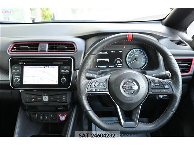 Nissan LEAF 2019-05 256388-9