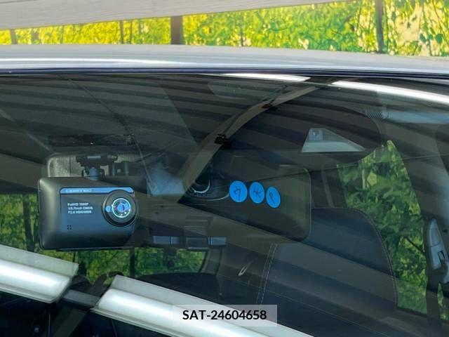 Nissan NOTE 2017-04 234030-2